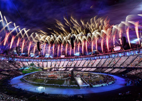 2012年英国伦敦奥运会运用5000W 探照灯